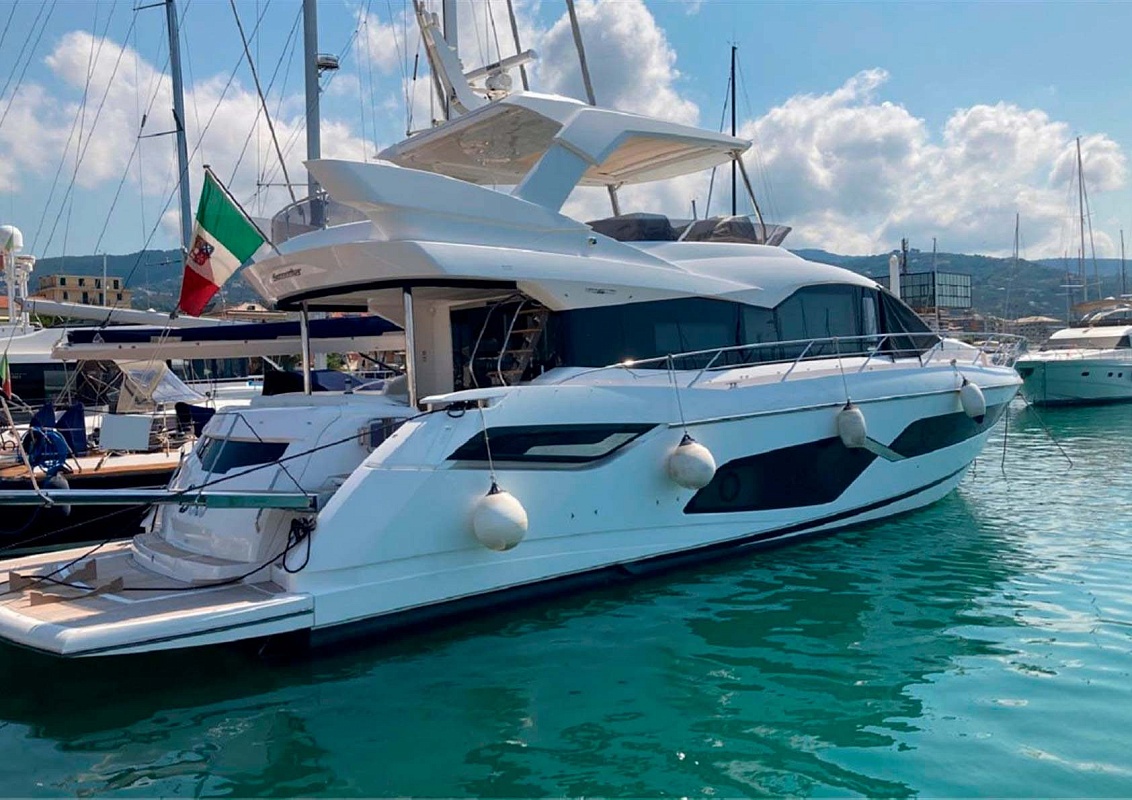 Продается моторная яхта Sunseeker Manhattan 68